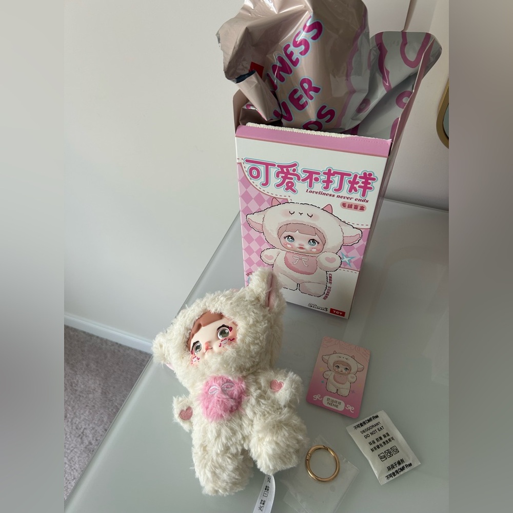 Viral Nommi Creamy Sheep Loveliness Never Ends Plush Charm Keychain